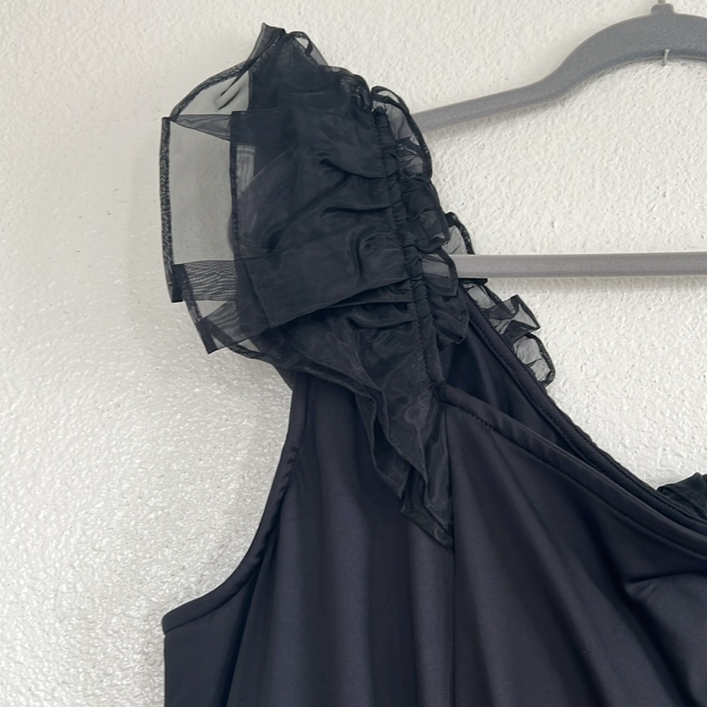 Black dress with sheer ruffle accents, size 3X - Picture 3 of 7